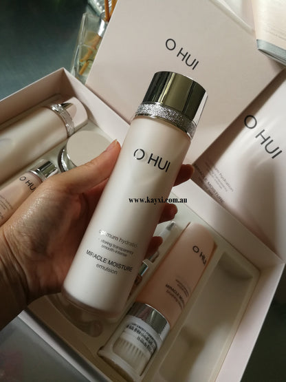 [OHUI] Optimum Hydration Miracle Moisture Special Set