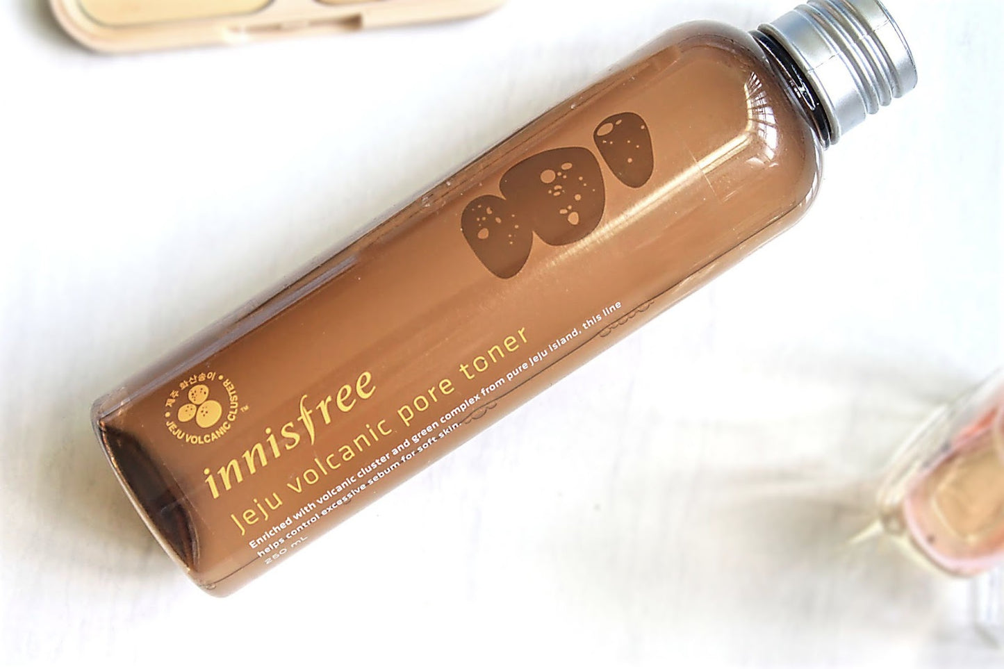 [INNISFREE] Jeju Volcanic Pore Toner 250ml
